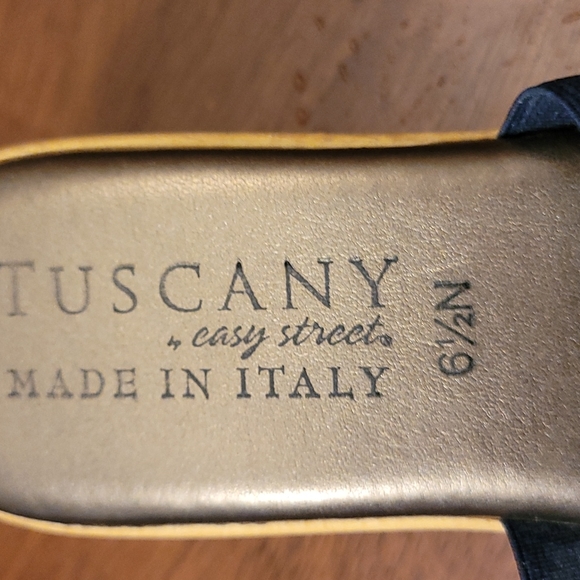 Tuscany wedge sandal.  Navy stretch straps with  rhinestones.  6 1/2 N - Picture 5 of 8